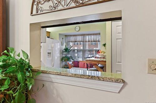 54 Campus Rd, Peekskill NY 10566-2567 exterior