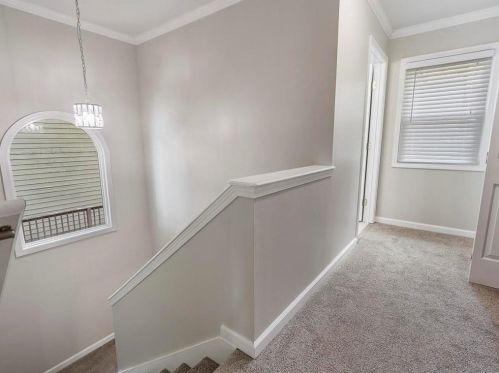 8474 Lake Dr, Lithonia GA  30039-6562 exterior