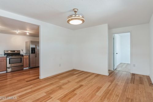 741 Apache St, Phoenix AZ  85034-5101 exterior