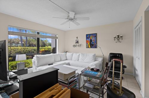 11124 Quail Covey Rd, Boynton Beach FL 33436-5339 exterior