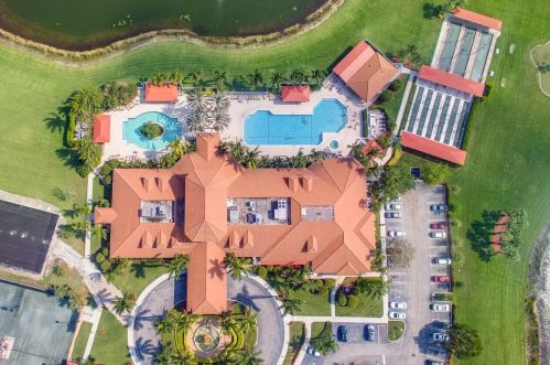 8577 Logia Cir, Boynton Beach FL 33472-7117 exterior