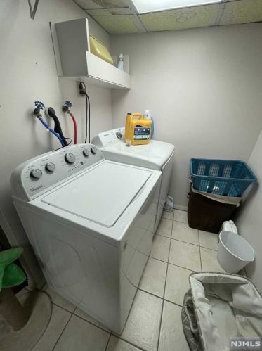 181 9 St, Fairview NJ 07022-1608 exterior