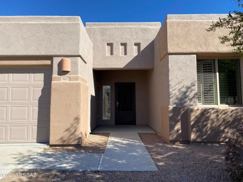 7447 Placita Del Misterio, Tucson, AZ 85715-2823