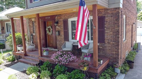 10520 Spaulding Ave, Chicago, IL 60655-2518