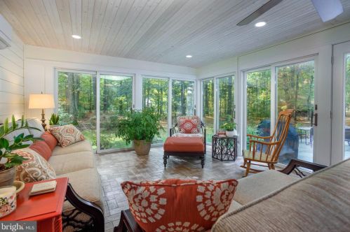 5983 Canterbury Dr, Easton MD 21601-8557 exterior