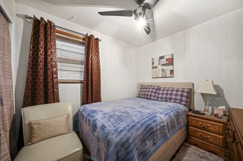 2230 Kenneth Ave, Chicago IL 60652-3531 exterior