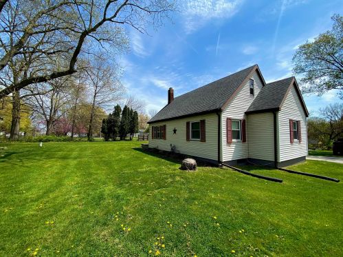 3660 Andrews Rd, Glendora, MI 49107-1119