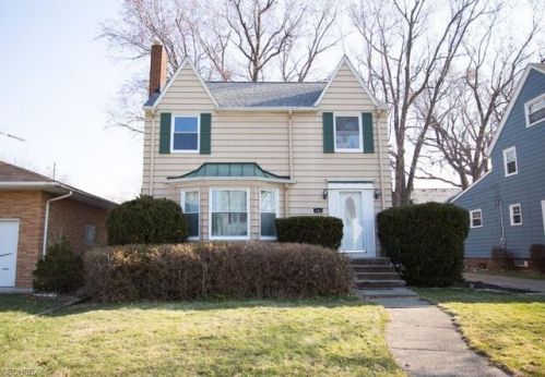 121 211, Cleveland OH  44123-1059 exterior