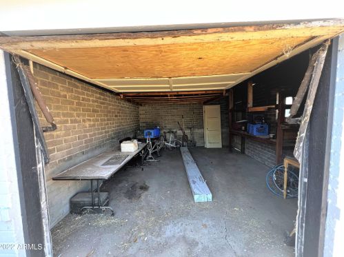 3322 17 Dr, Phoenix AZ 85045-1793 exterior