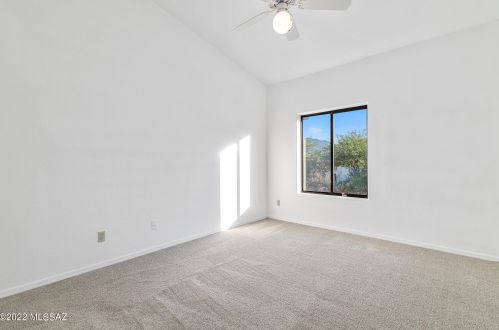 15595 Lago Del Oro Pkwy, Tucson AZ 85739-9568 exterior