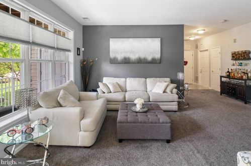 103 Kyle Ct, Trenton NJ 08690-1405 exterior