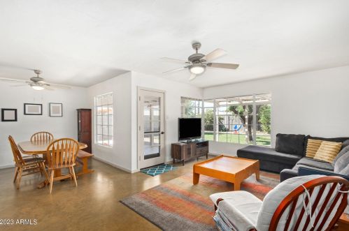 4312 16 Ave, Phoenix AZ 85015-2009 exterior