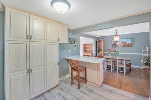 589 Clemson Dr, Pittsburgh PA 15243-1736 exterior