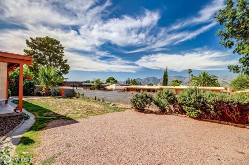 8961 3 St, Tucson AZ 85711-1416 exterior