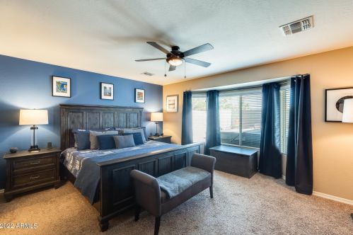 5623 27 Dr, Phoenix AZ 85053-1725 exterior