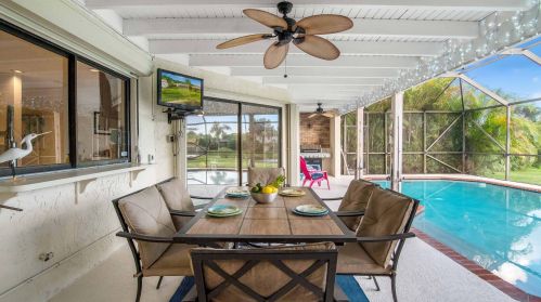 10235 Crosswind Rd, Boca Raton FL 33498-4739 exterior