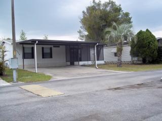 36147 Primrose Ln, Zephyrhills FL  33541-2081 exterior