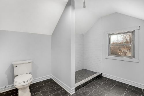 1837 Nagle Ave, Chicago IL  60707-4022 exterior