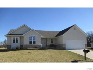 10 Village Circle Dr, Winfield MO  63389-2049 exterior