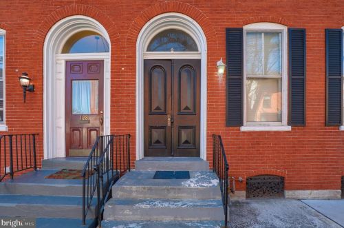 126 Walnut St, Lancaster PA 17602-5043 exterior