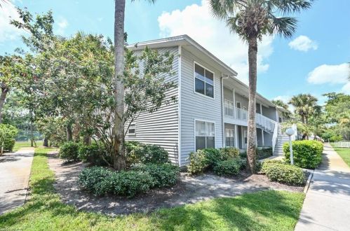 1925 Courtyard Way, Naples FL 34112-9325 exterior