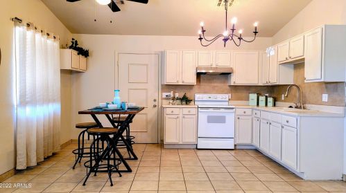 1138 Cocopah St, Phoenix AZ 85007-4046 exterior