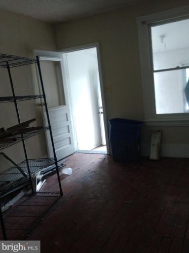 25 Front St, Darby PA 19023-3013 exterior