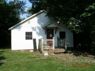 845 Clifton Ave, Springfield MO  65802-4955 exterior