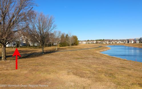 11 Arcadia Dr, Lakehurst NJ 08759-6161 exterior