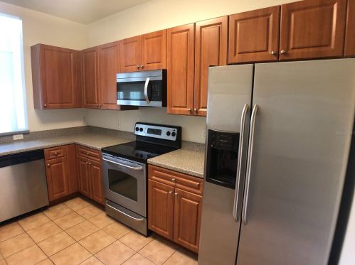 7911 Down Royal Rd, Tampa FL  33610-8062 exterior