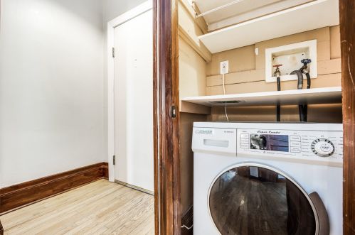 20 Goethe St, Chicago IL 60610-2368 exterior