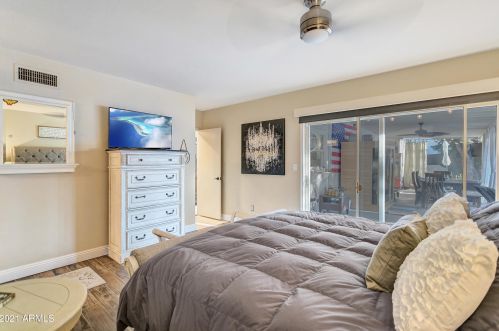 9242 34 Pl, Phoenix AZ 85028-4964 exterior