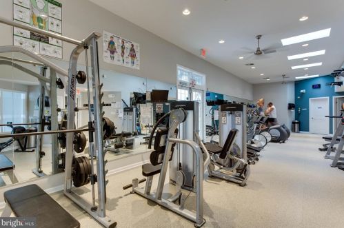 5262 Maris Ave, Alexandria VA exterior