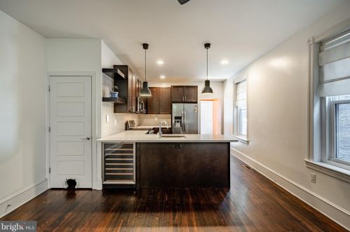 273 Hermitage St, Philadelphia PA  19127-1012 exterior