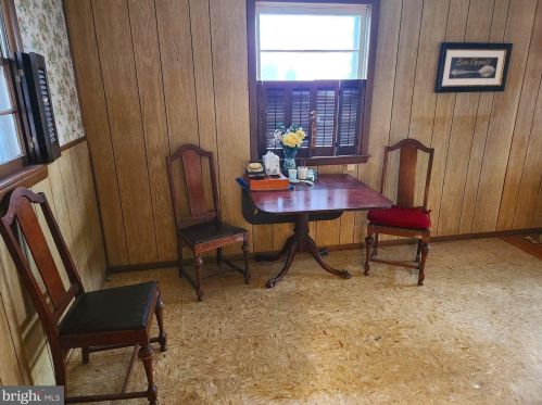 303 Vly Vw Ave, Leesburg VA 20175-2629 exterior