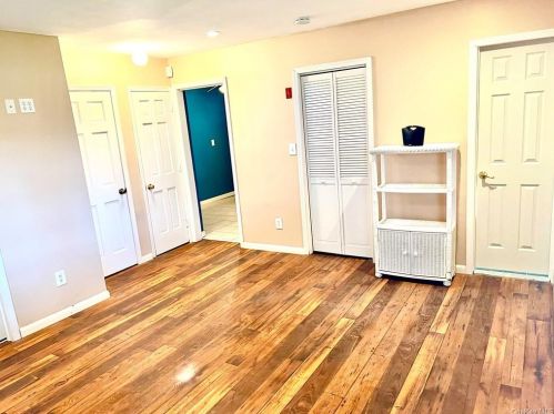 149 Freezer Rd, Middletown NY 10941-1821 exterior