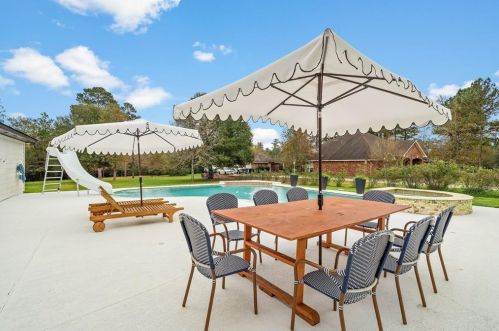 11410 Connie Ln, Montgomery TX 77316-5430 exterior