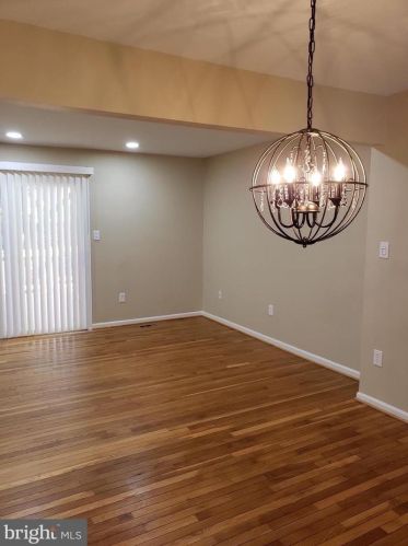 11949 Bargate Ct, Rockville MD  20852-4116 exterior