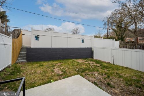 4227 Edson Pl, Washington DC  20019-8023 exterior