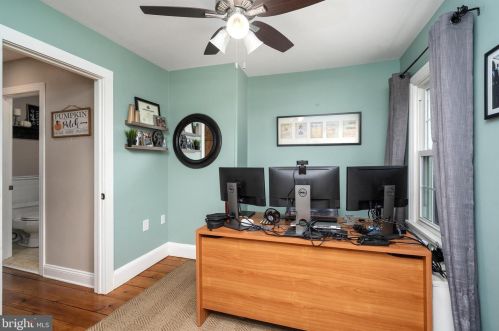 5835 Broad St, Trenton NJ  08620-9508 exterior