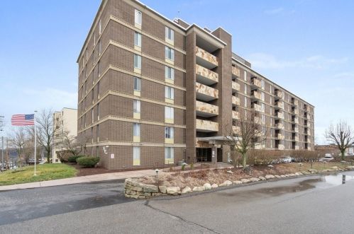 301 Home St, Pittsburgh PA exterior