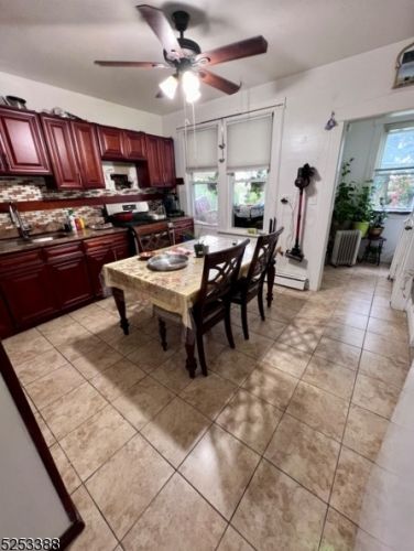 267 7th St, Paterson NJ 07508-2030 exterior