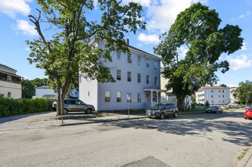 91 Southgate St, Worcester MA 01603-2846 exterior