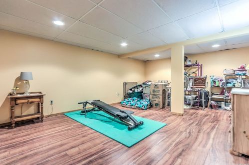 309 Amsterdam Ave, Babylon NY 11704-4929 exterior