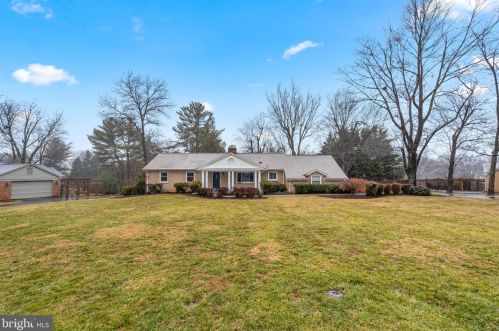 13528 Glen Mill Rd, Rockville, MD 20850-3644