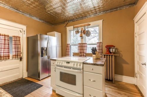 137 Cleveland Ave, Saint Paul MN 55116-2653 exterior