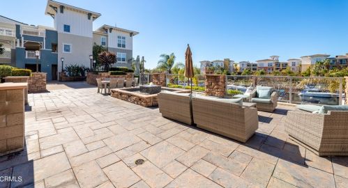 1583 Windshore Way, Oxnard CA 93035-1406 exterior