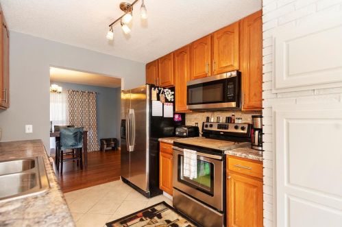 2608 Cripple Crk Dr, Saint Louis MO 63129-4956 exterior