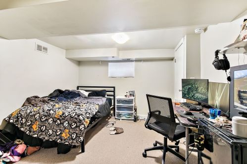 2147 Shakespeare Ave, Chicago IL 60647-3217 exterior