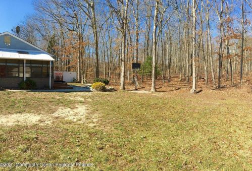 2523 Lexington Ct, Jackson Twp NJ  08527-5032 exterior